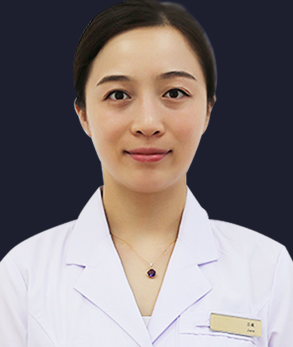 吕薇